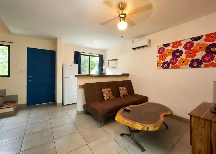Hotel Blue Tamarindo