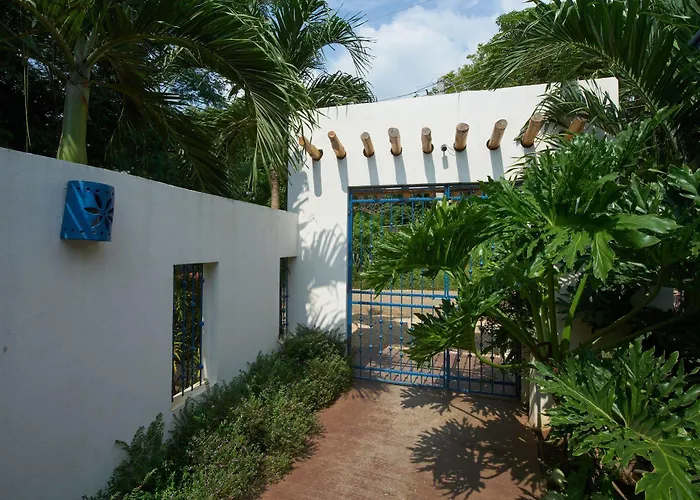 Hotel Blue 3*