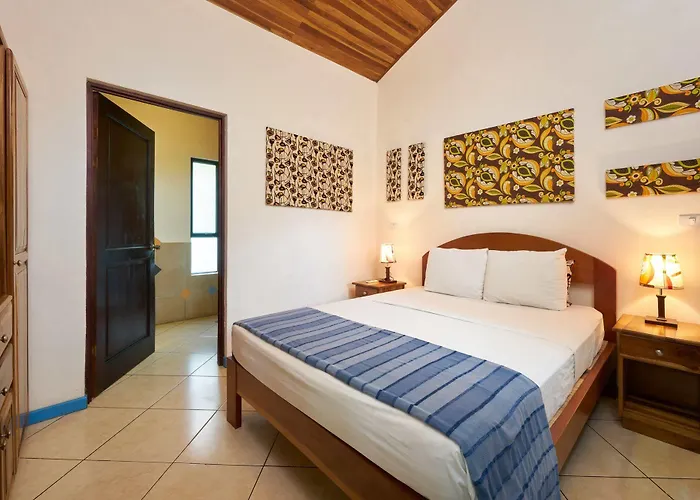 Hotel Blue Tamarindo