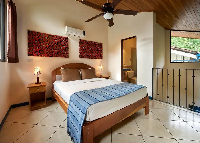 Hotel Blue Tamarindo