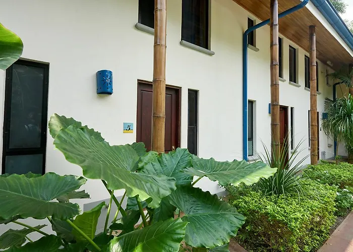 Blue Hotel